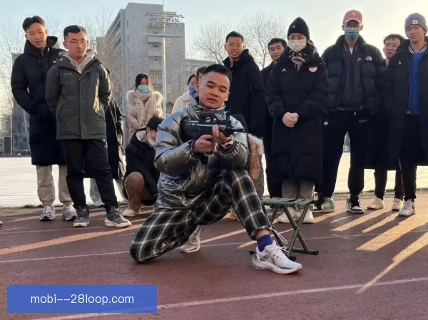 吴俊明少年时期基础扎实，为后续职业发展打下底子